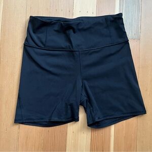 Athleta Lightning Bike Shorts